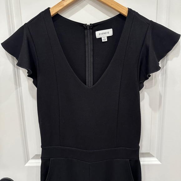 Evereve Nellie Flutter Jumpsuit - Picture 2 of 11